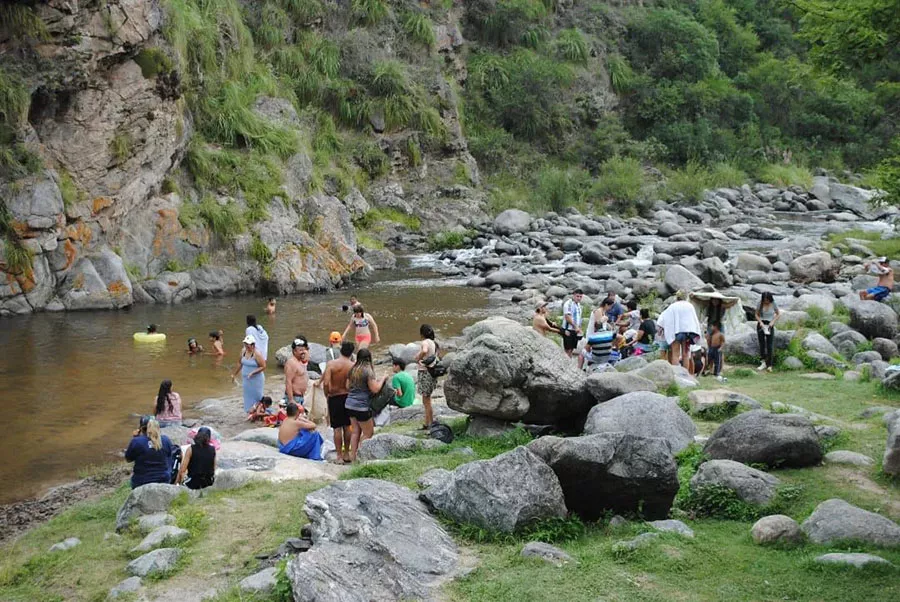 WhatsApp Image 2023-03-20 at 17.38.45 (1)