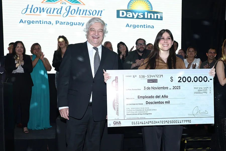 Alberto Albamonte EMPLEADO DEL AÑO