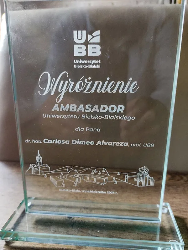 Reconocimiento a Carlos Dimeo