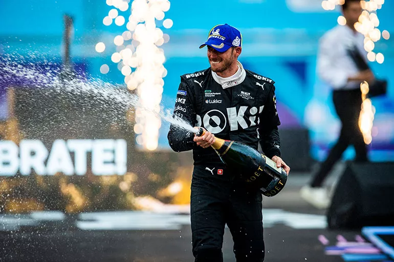 1019310459-LAT-20220814-EPS816_162355_D9I0058