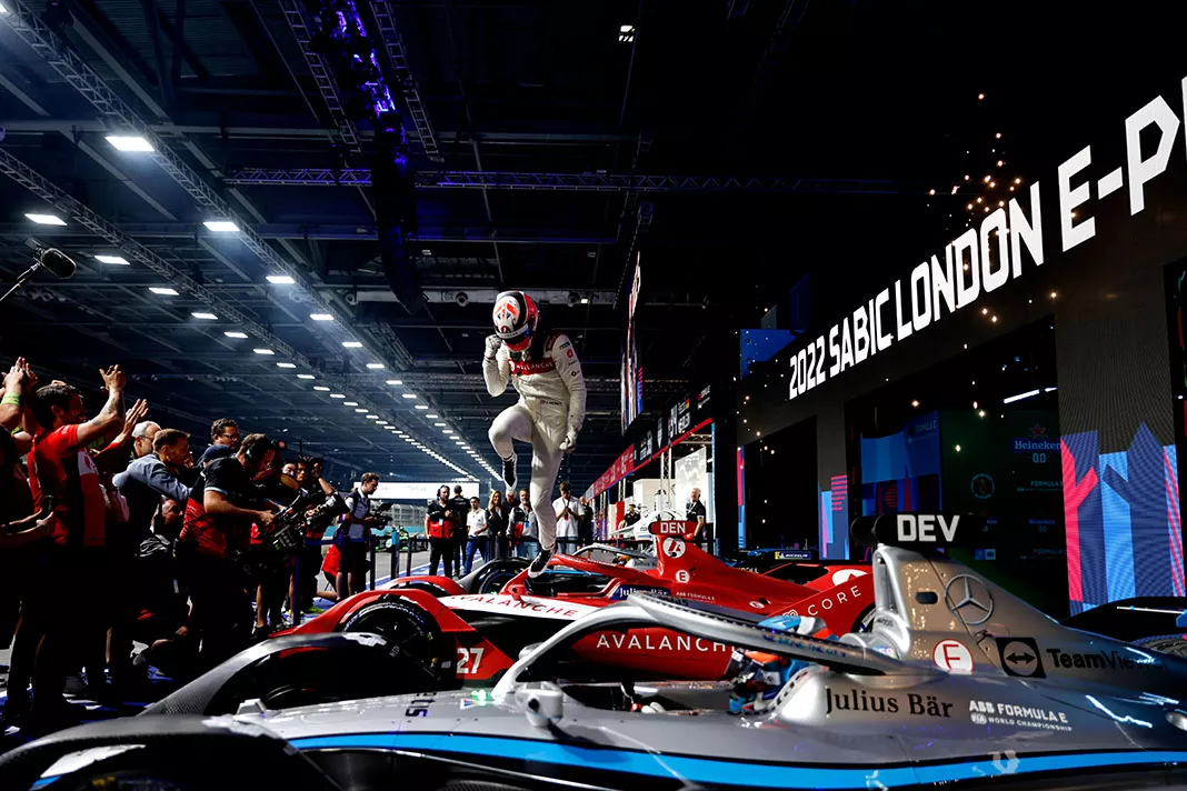 1019286275-LAT-20220730-EPS813_145605_AF_7441