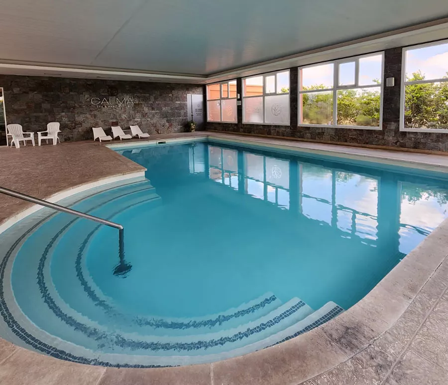 Calma Spa - Piscina climatizada