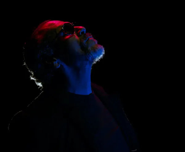 Leonardo Isea, director del montaje e intérprete de Cuatriboliao.  Foto Ángel Marín