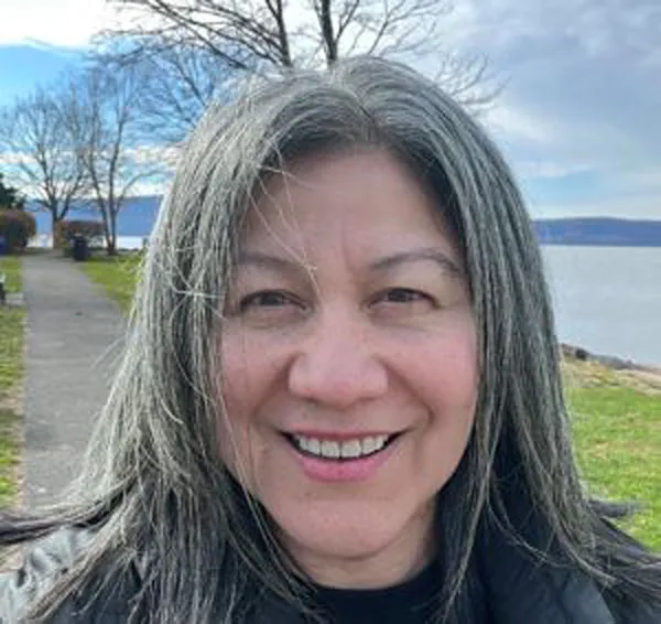 Juana M. Ramos, escritora salvadoreña