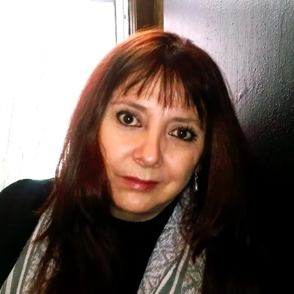 María Angélica Hernández Mardones, poeta, investigadora, periodista.  Foto cortesía de www.linkedin.com