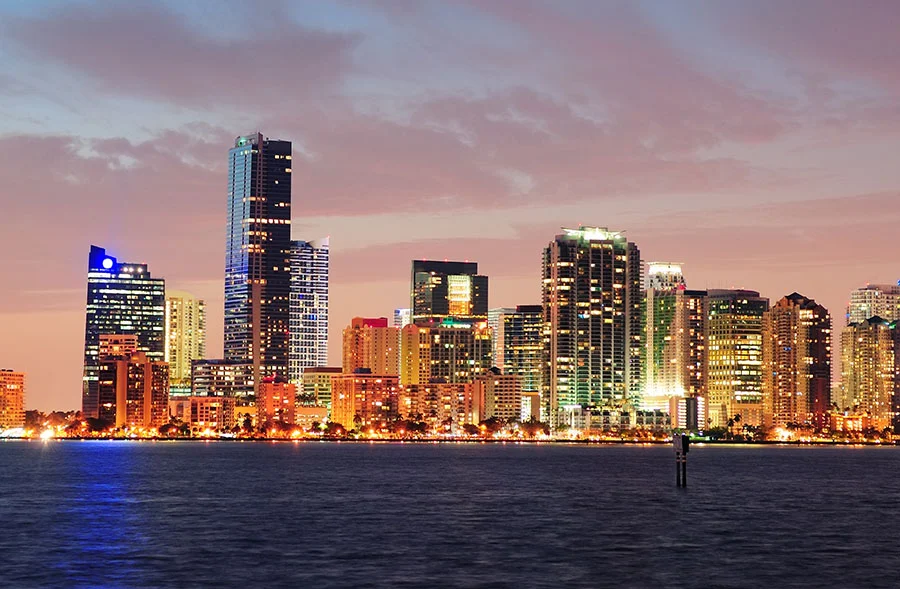 miami-night-scene