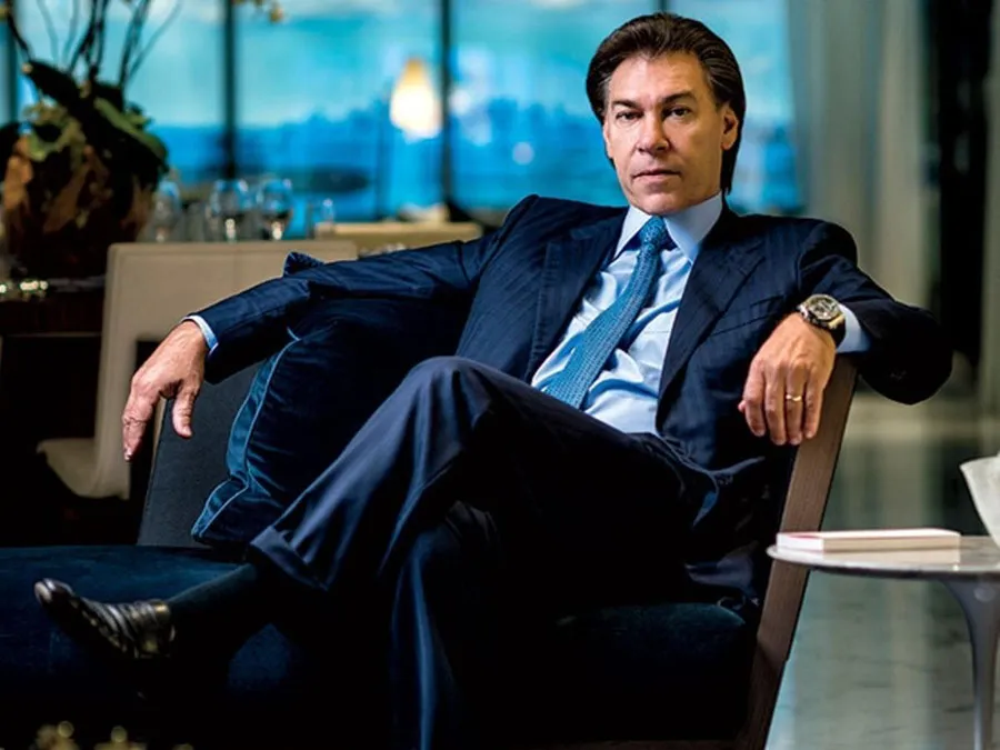 Edgardo-Defortuna-1200-Credit-Ocean-Drive-Magazine