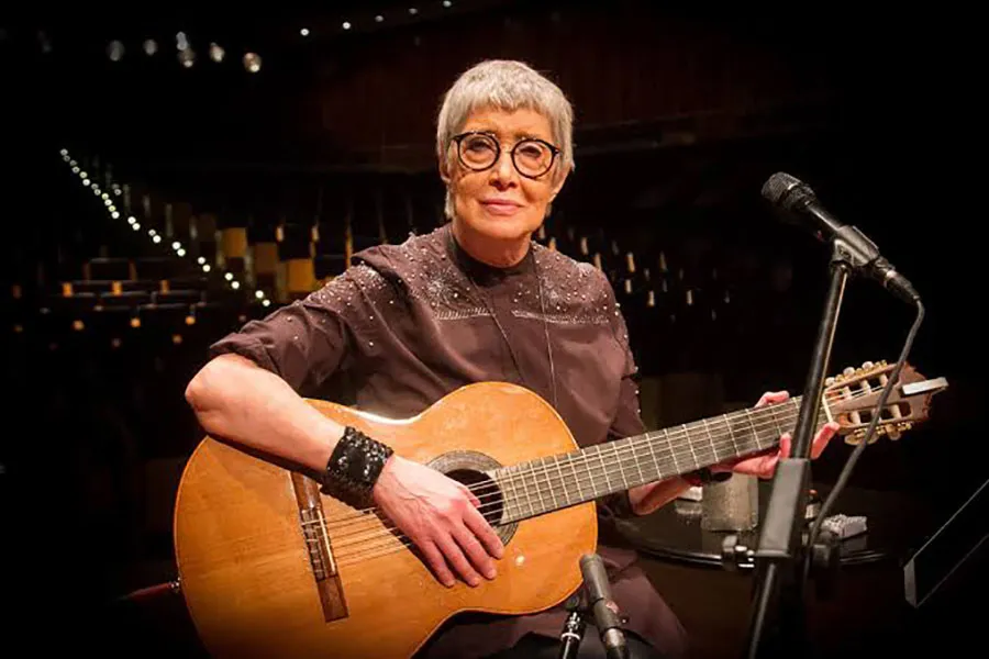 Teresa Paradi, cantautora argentina 1