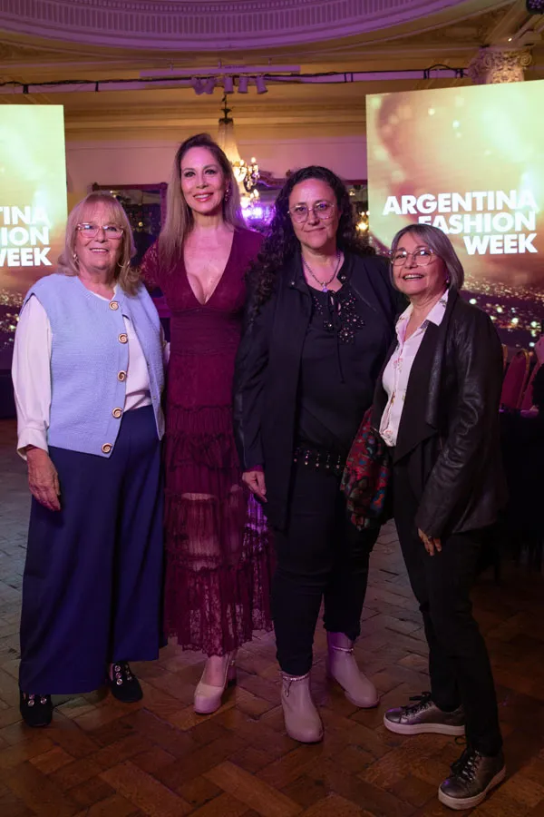 Beatriz Volosin, Carina Spaggiari, Susana Larrambebere