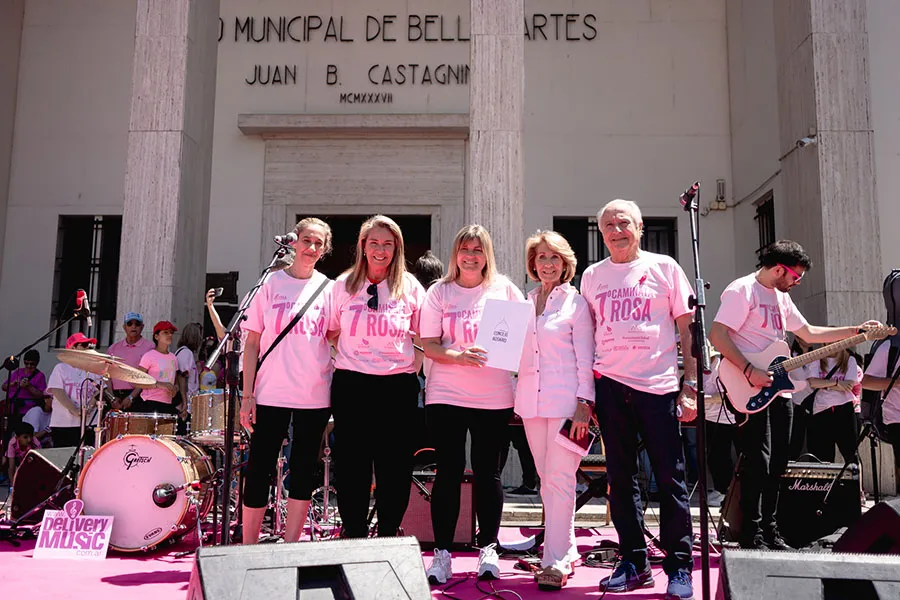 Caminata Rosa 2024 . 3