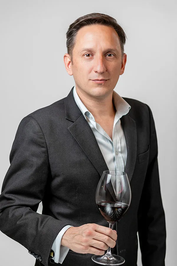 Gaston Re-5615 23-03-22 Sesion