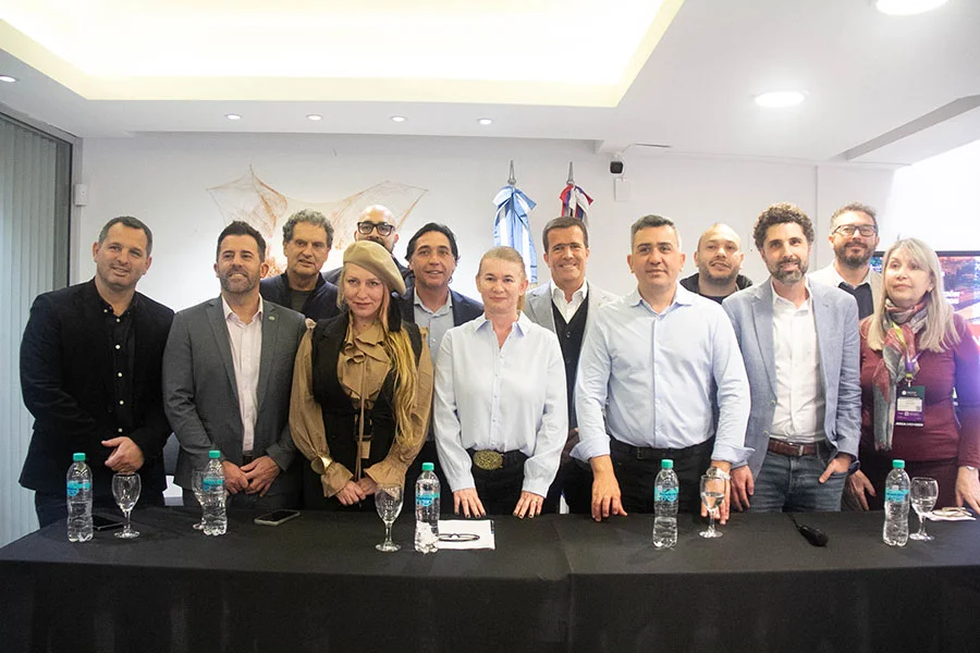 Lanzamiento 3ra Convención Empresarios Jóvenes FAEVYT (4)