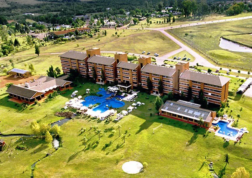 arapey-thermal-resort2-1