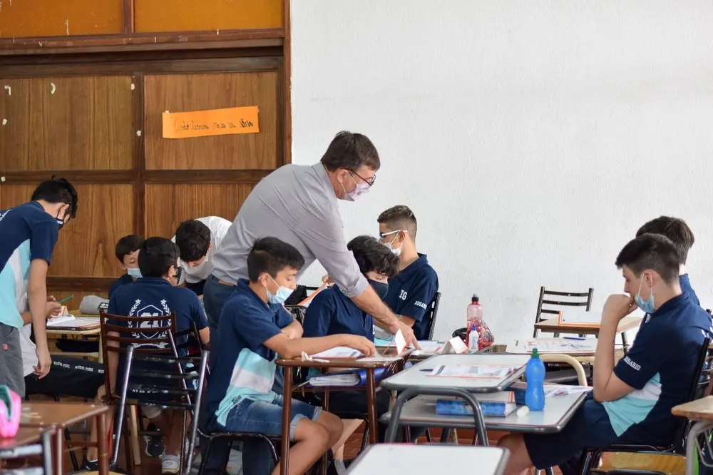 Pivetta acompañando en un programa
