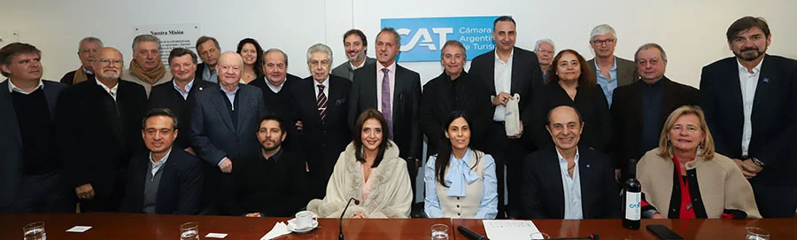 Encuentro con la prensa en el marco de los 60 años de CAT (1)