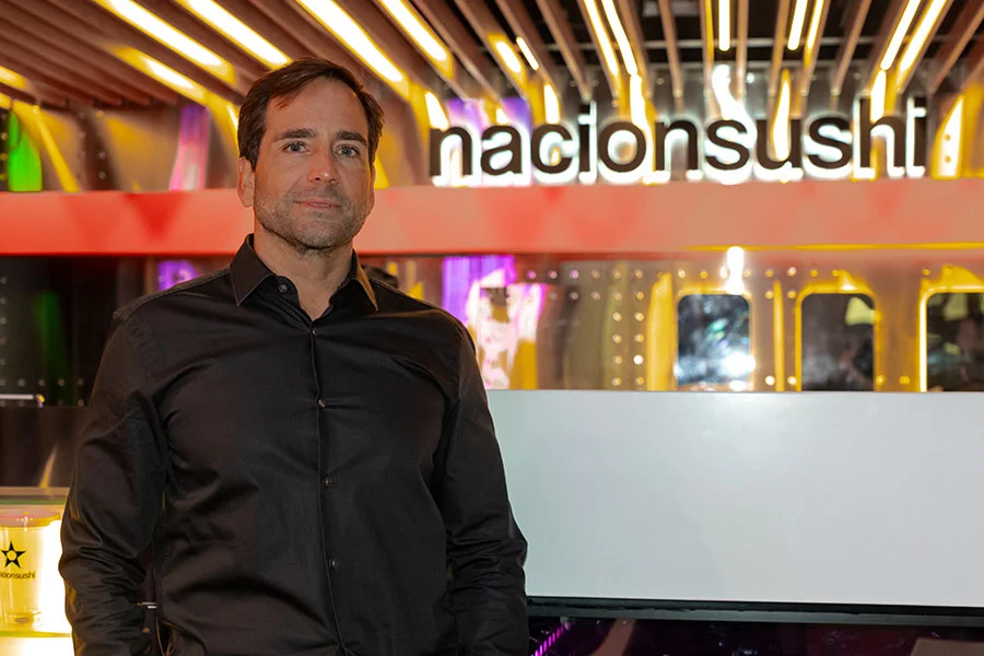 Milton Reyes, fundador y CEO de Nacionsushi - 1