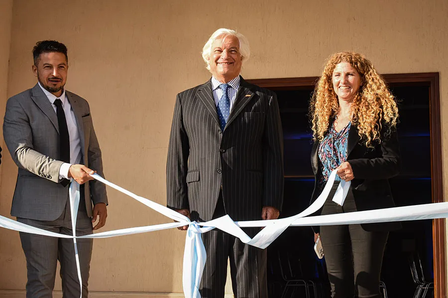 corte cintas salon catedral