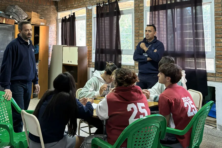 Junior en Santa Fe y General Motors (8)