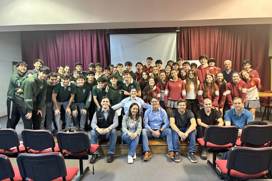 Junior en Santa Fe y General Motors (10)