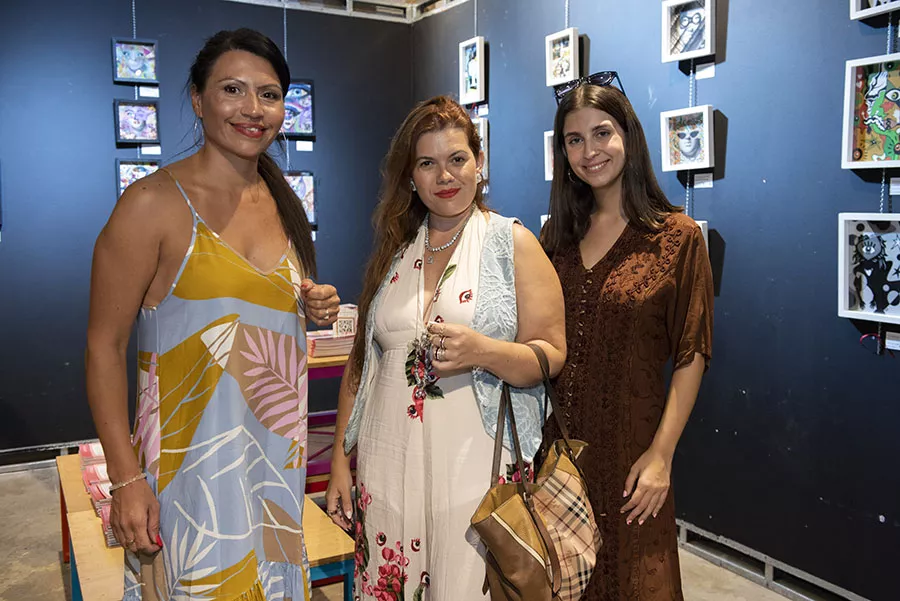 Elena Medina, Ananda Biasi y Victoria Pasqualis