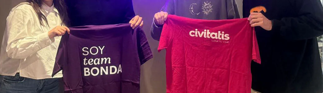 Carmela Forlani, Nicolás Posse de Civitatis; y Gianluca Accinelli y Joaquin Garbi  de Bonda copia