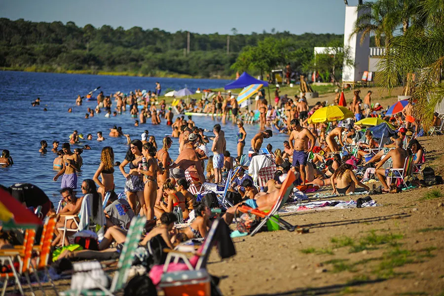 8 Almafuerte - Playa