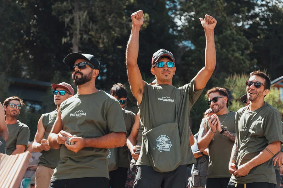 Los jugadores Pro esperando su turno