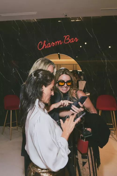 Evento inauguración UNOde50 en Punta del Este (2)