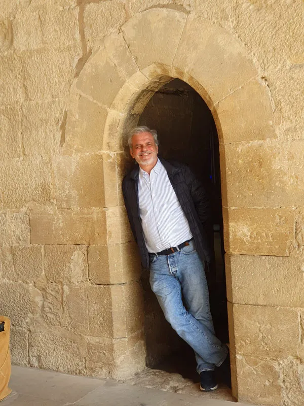 José Vila del Castillo, escritor