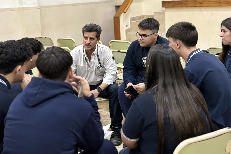 Junior en Santa Fe y General Motors (2)