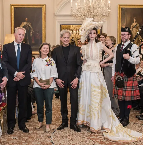 Francisco Ayala Identikit Emb Britanica