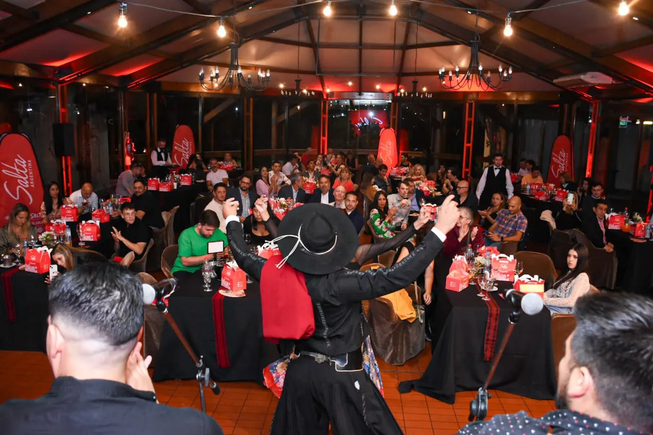 WhatsApp Image 2023-12-03 at 16.45.44