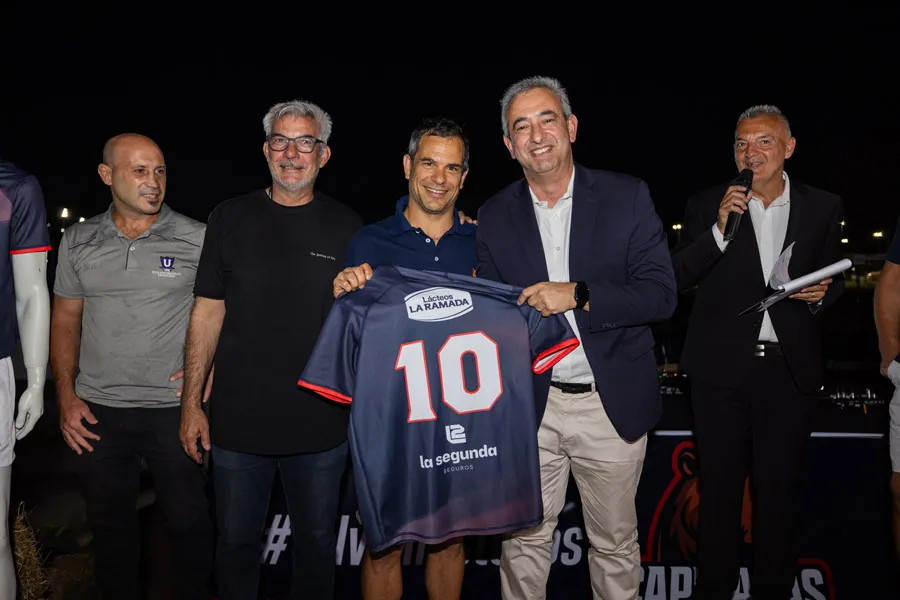 20251217_PRESENTACION_CAMISETA-49